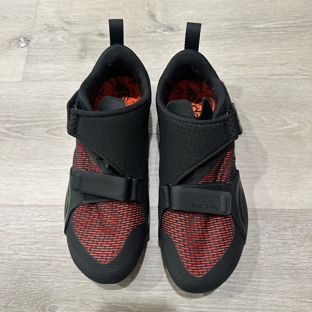 Nike Spin Shoes